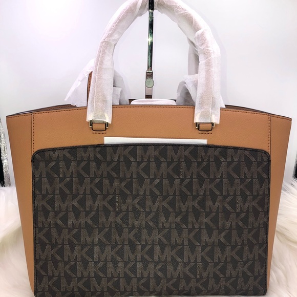 Michael Kors Emmy Large Double Handle Tote - Picture 2 of 7